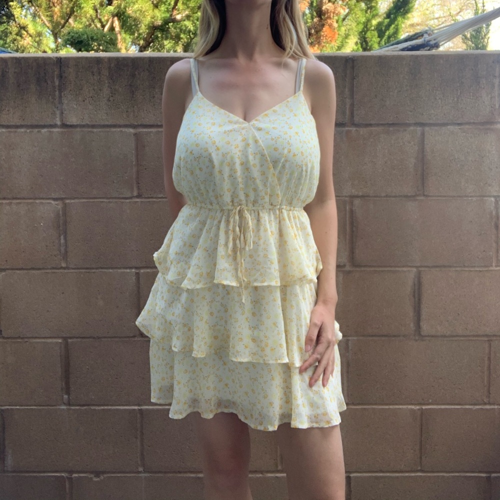 Spring Ditsy Floral Tiered Ruffle Tank Dress Sz M